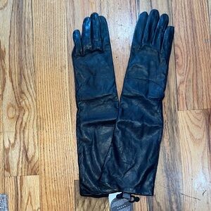 New Saks Fifth Avenue Black Leather Long Gloves 8.5 /M